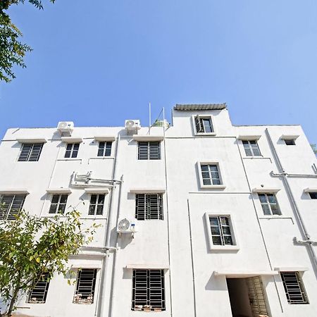 Super Hotel O Grand Eden โกลกาตา ภายนอก รูปภาพ